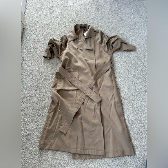 Moda Jackets & Blazers - NWT Camel Few Moda Trench Coat Modern Scrunched Sleeves Neutral Belted